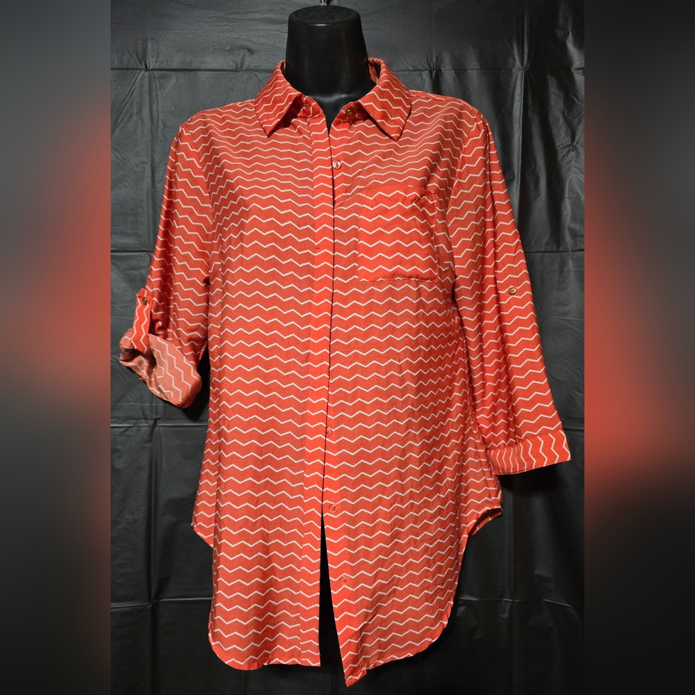 Antilia Femme Orange Blouse Womens  Size Small 3/4 Roll Tab Sleeves Bust Pocket